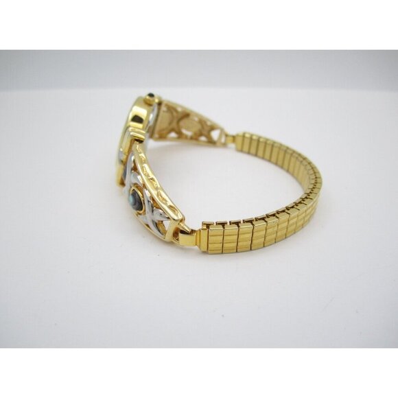 Women Wrangler Quartz WR Analog 22mm Round Watch (H745) "New Battery" - Picture 9 of 9